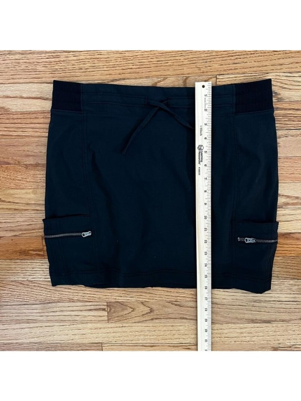Vtg Athleta Trekkie Skort Black Sz 10 Cargo Zip Pockets Gorpcore Athleisure Golf - Picture 10 of 10